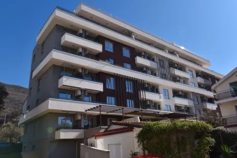 Prodaja, trosoban stan, 94m², Bečići, Budva - image 3