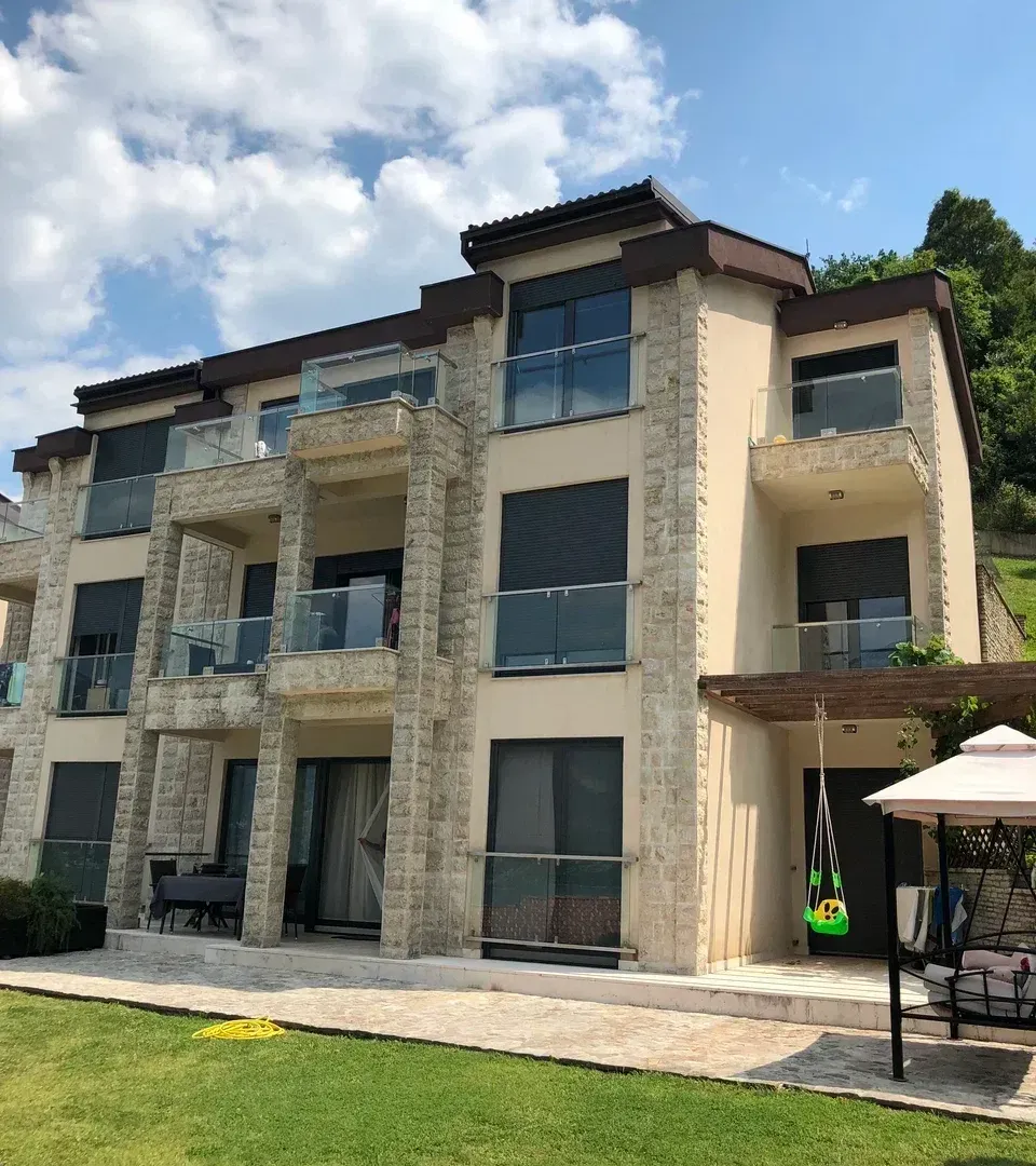 Prodaja, dvosoban stan, 67m², Koštanjica, Bar