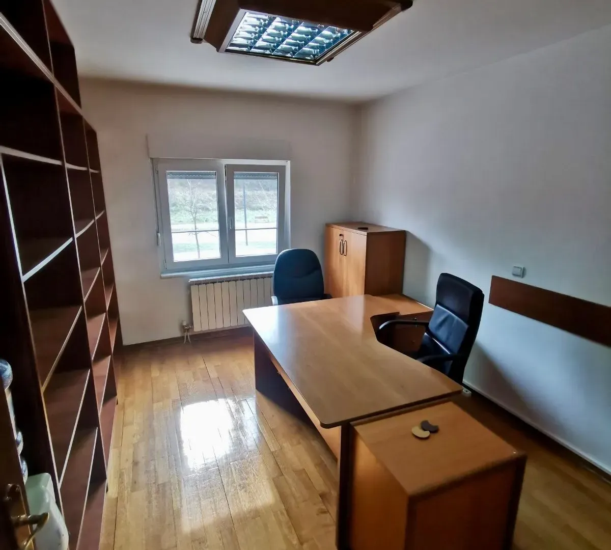 Rent, office space, 150m², Stara Varoš, Podgorica