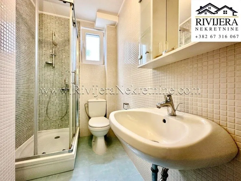 Prodaja, dvosoban stan, 81m², Mažina, Tivat
