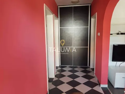 Izdavanje, dvosoban stan, 60m², Donja Gorica, Podgorica - image 5