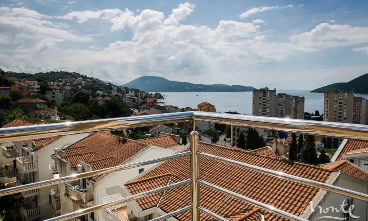 Sale, two bedroom apartment, 83m², Igalo, Herceg Novi
