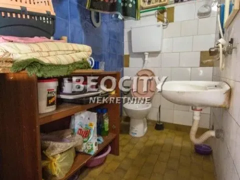 Prodaja, kuća, 70m², Centar Sve Podlokacije, Beograd - image 2