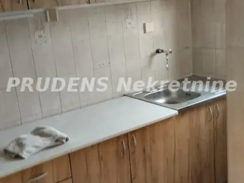 Prodaja, kuća, 275m², Dobanovci, Surčin - image 6