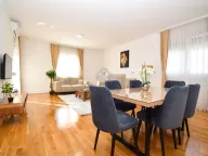 Izdavanje, trosoban stan, 95m², Dalmatinska ulica, Podgorica - image 4