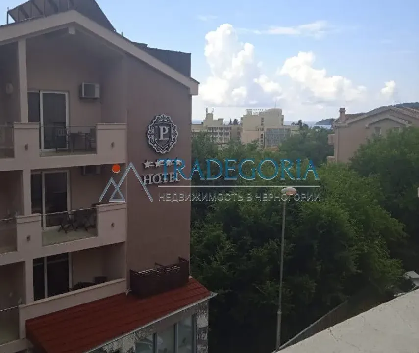 Sale, two bedroom apartment, 61m², Bečići, Budva