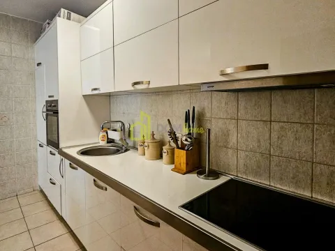 Izdavanje, trosoban stan, 130m², Preko Morače, Podgorica - image 10