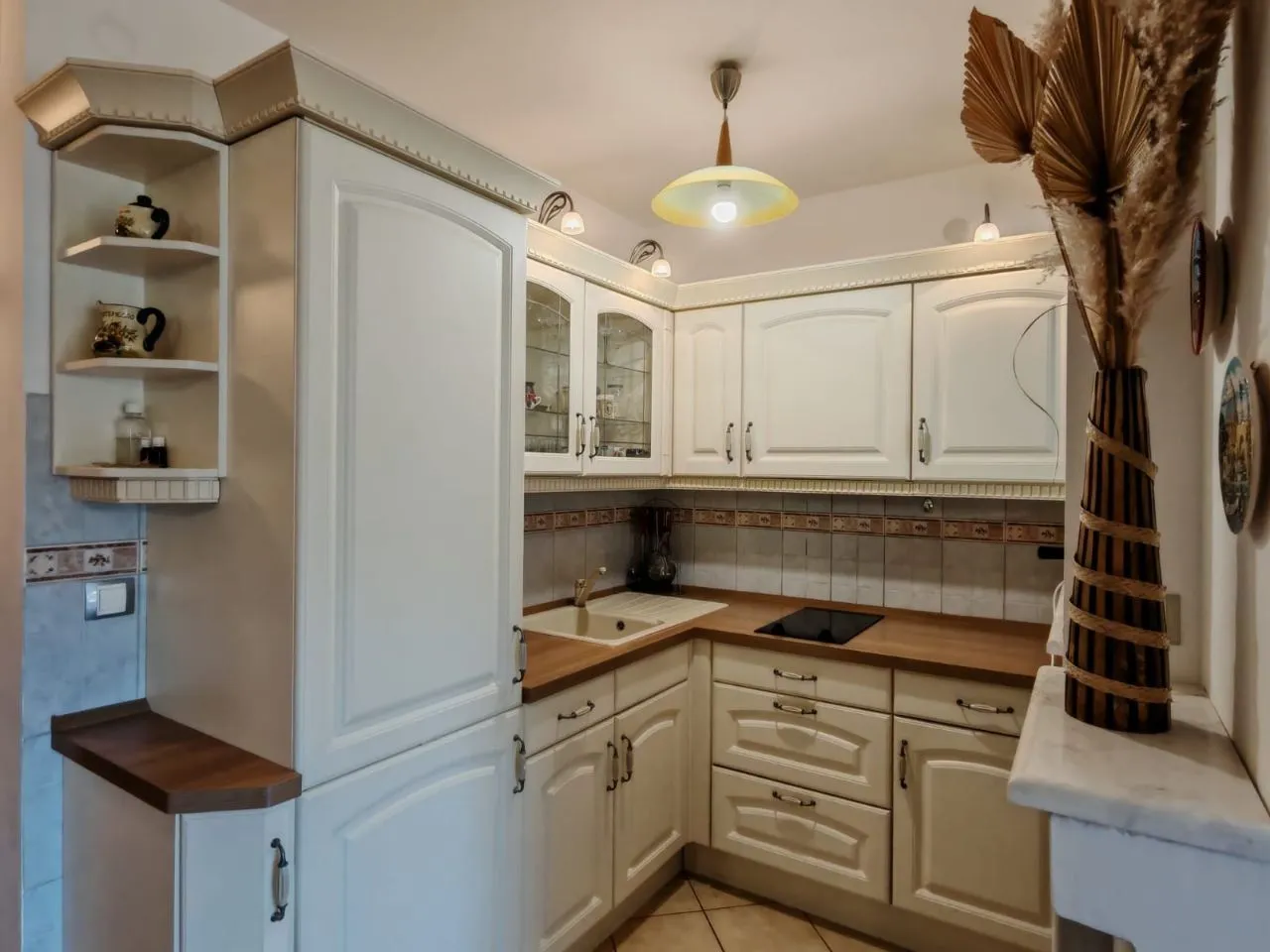 Prodaja, dvosoban stan, 85m², Petrovac, Budva