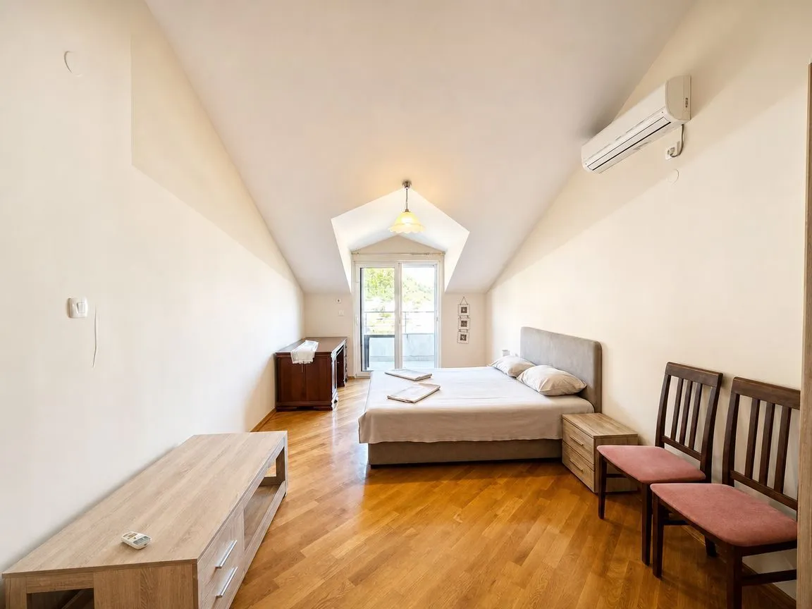 Prodaja, dvosoban stan, 77m², Budva, Crna Gora