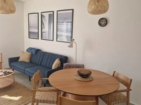 Izdavanje, jednosoban stan, 43m², Kumbor, Herceg Novi - image 4