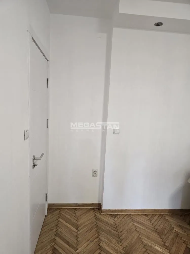 Prodaja, dvosoban stan, 66m², Zvezdara Sve Podlokacije, Beograd