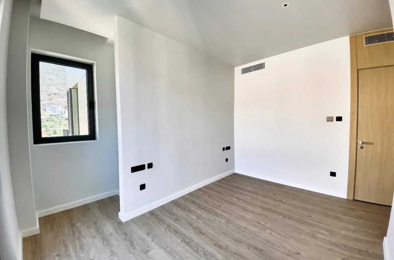 Prodaja, trosoban stan, 102m², Boka Place, Tivat