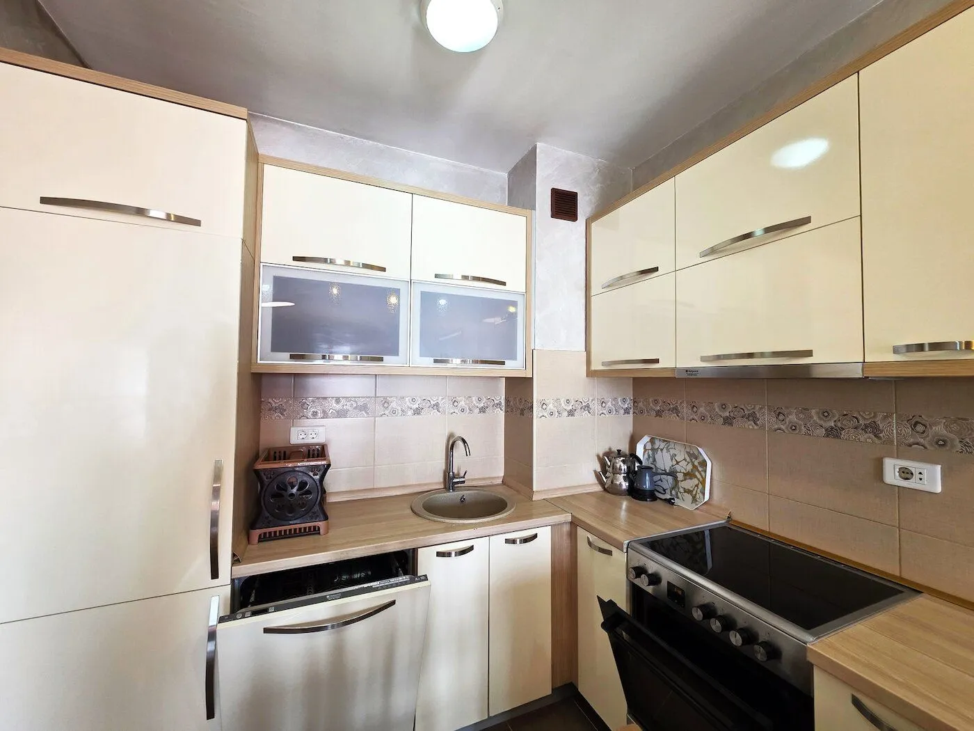 Rent, apartment, 60m², Stari Aerodrom, Podgorica