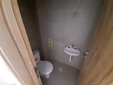 Prodaja, dvosoban stan, 58m², Stari Aerodrom, Podgorica - image 9