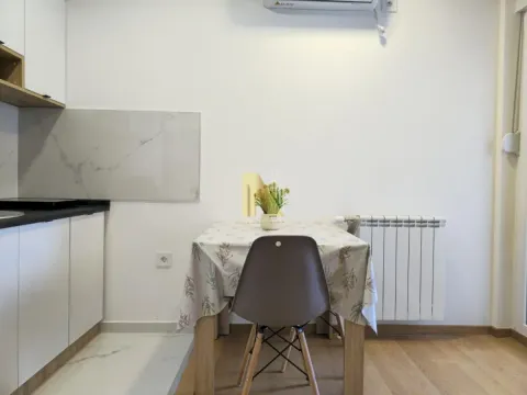 Rent, one bedroom apartment, 31m², Centar, Novi Sad - image 6