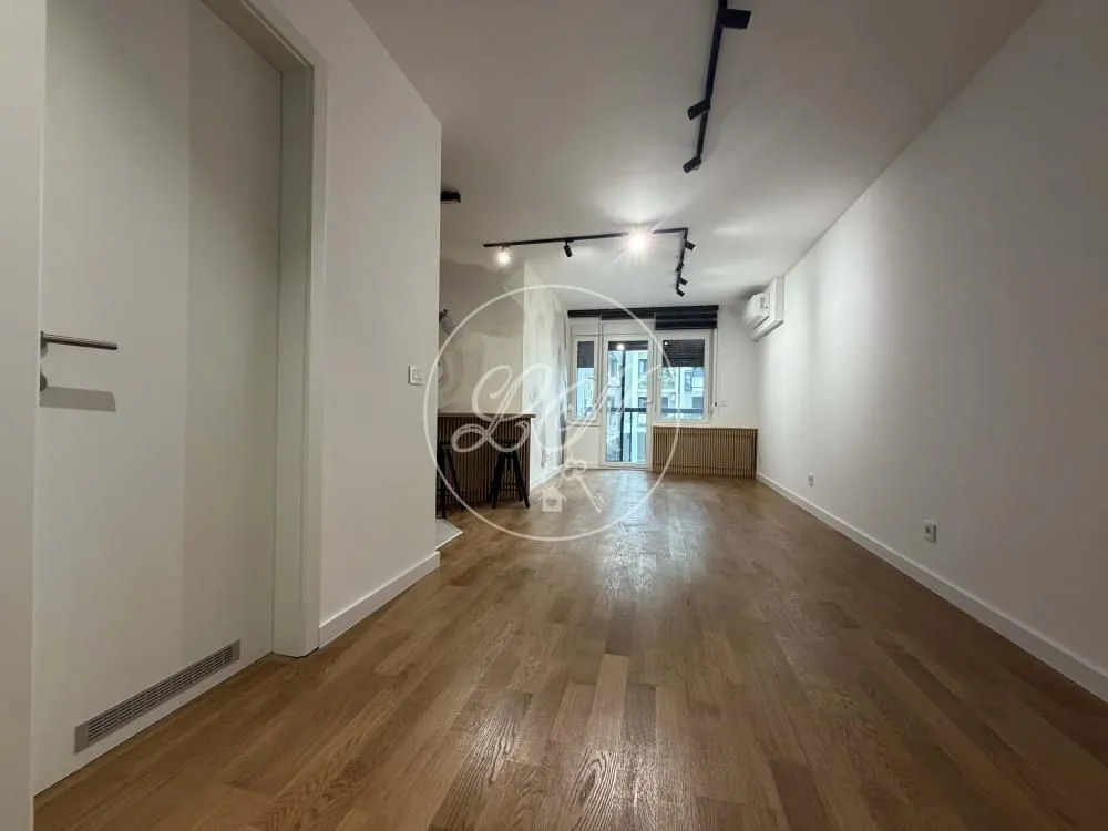 Rent, one bedroom apartment, 35m², Zemun Gornji Grad, Zemun Sve Podlokacije