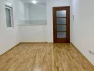 Izdavanje, dvosoban stan, 60m², Tuški Put, Podgorica - image 1