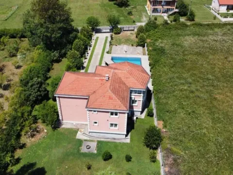 Prodaja, kuća, 350m², Jastreb, Danilovgrad - image 5