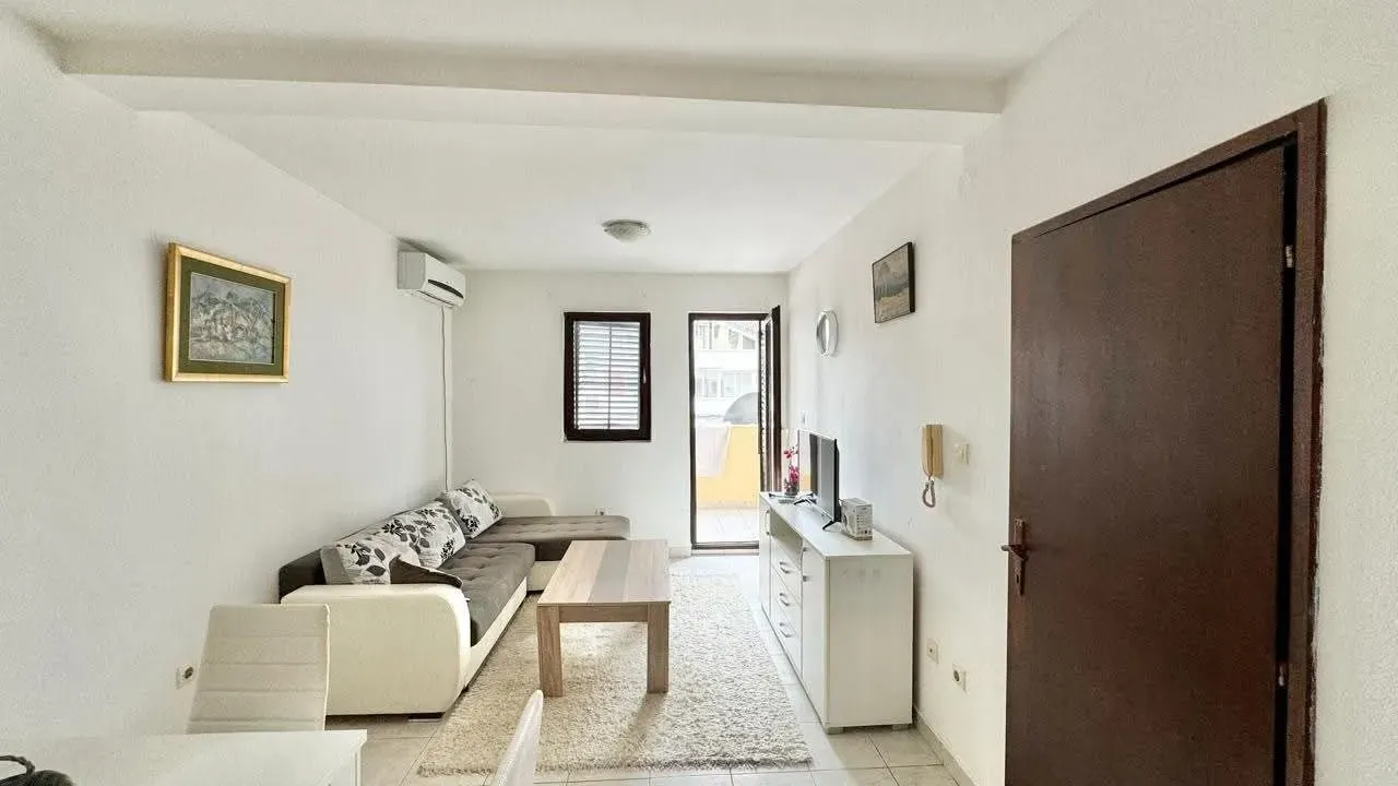 Prodaja, jednosoban stan, 40m², Budva, Crna Gora