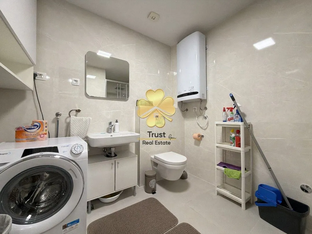 Izdavanje, dvosoban stan, 75m², City Kvart, Podgorica