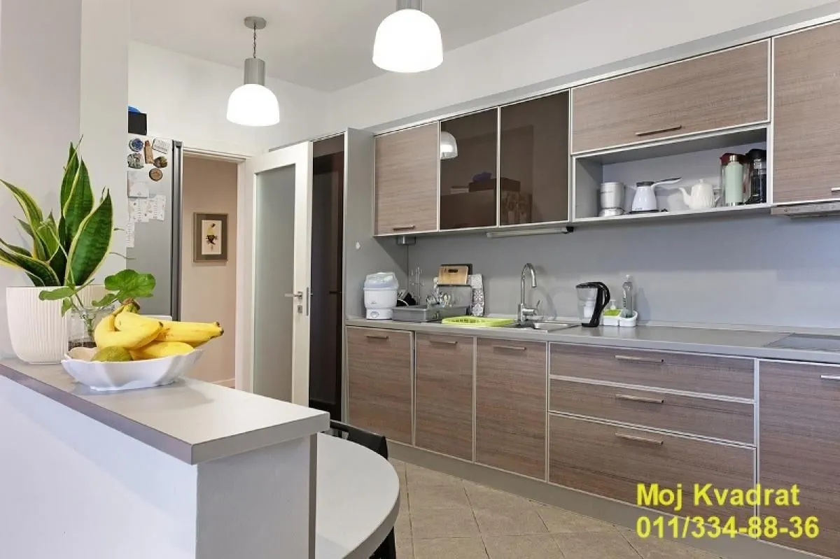 Sale, four bedroom apartment, 151m², Vračar Centar, Vračar Sve Podlokacije