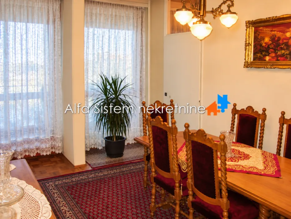 Izdavanje, četvorosoban stan, 115m², Voždovačka Crkva, Voždovac Sve Podlokacije