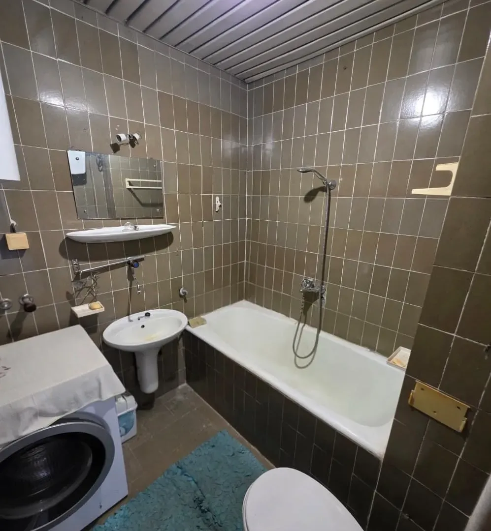 Prodaja, trosoban stan, 95m², Blok 9, Podgorica