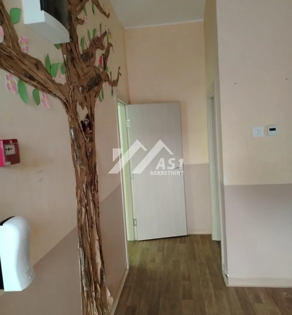 Sale, office space, 149m², Detelinara, Novi Sad Sve Podlokacije