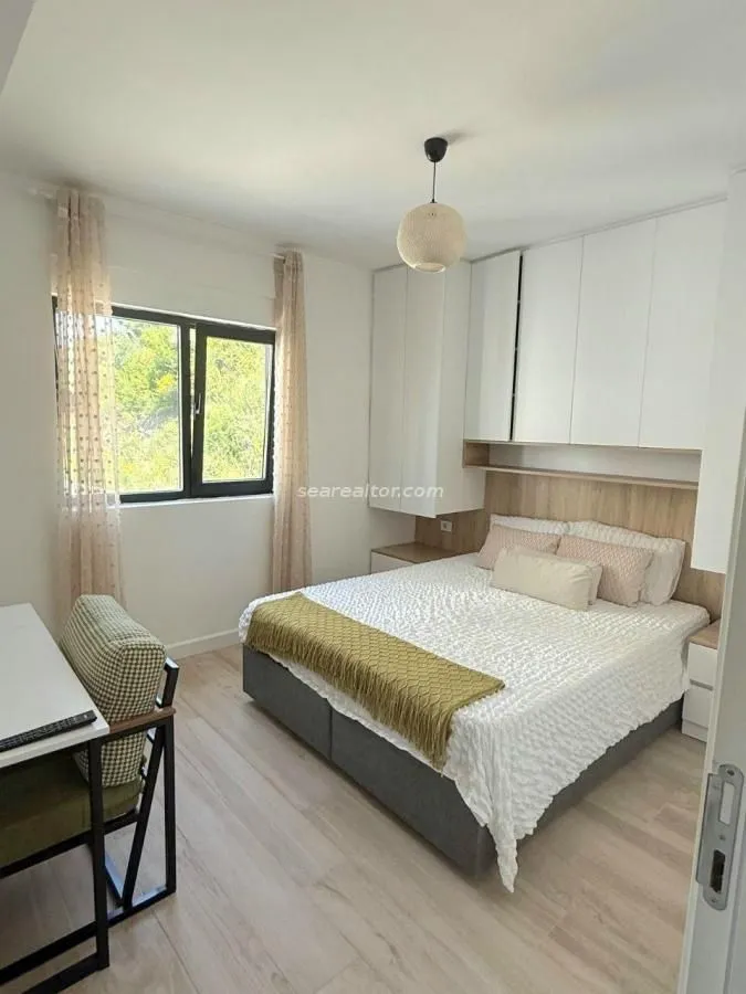 Prodaja, dvosoban stan, 70m², Tivat, Crna Gora