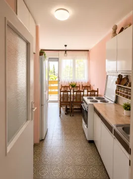 Prodaja, dvosoban stan, 76m², Pobrežje, Podgorica - image 3