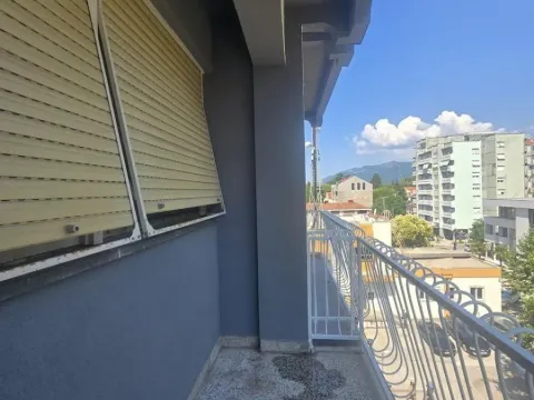 Prodaja, garsonjera, 34m², Centar, Tivat - image 7