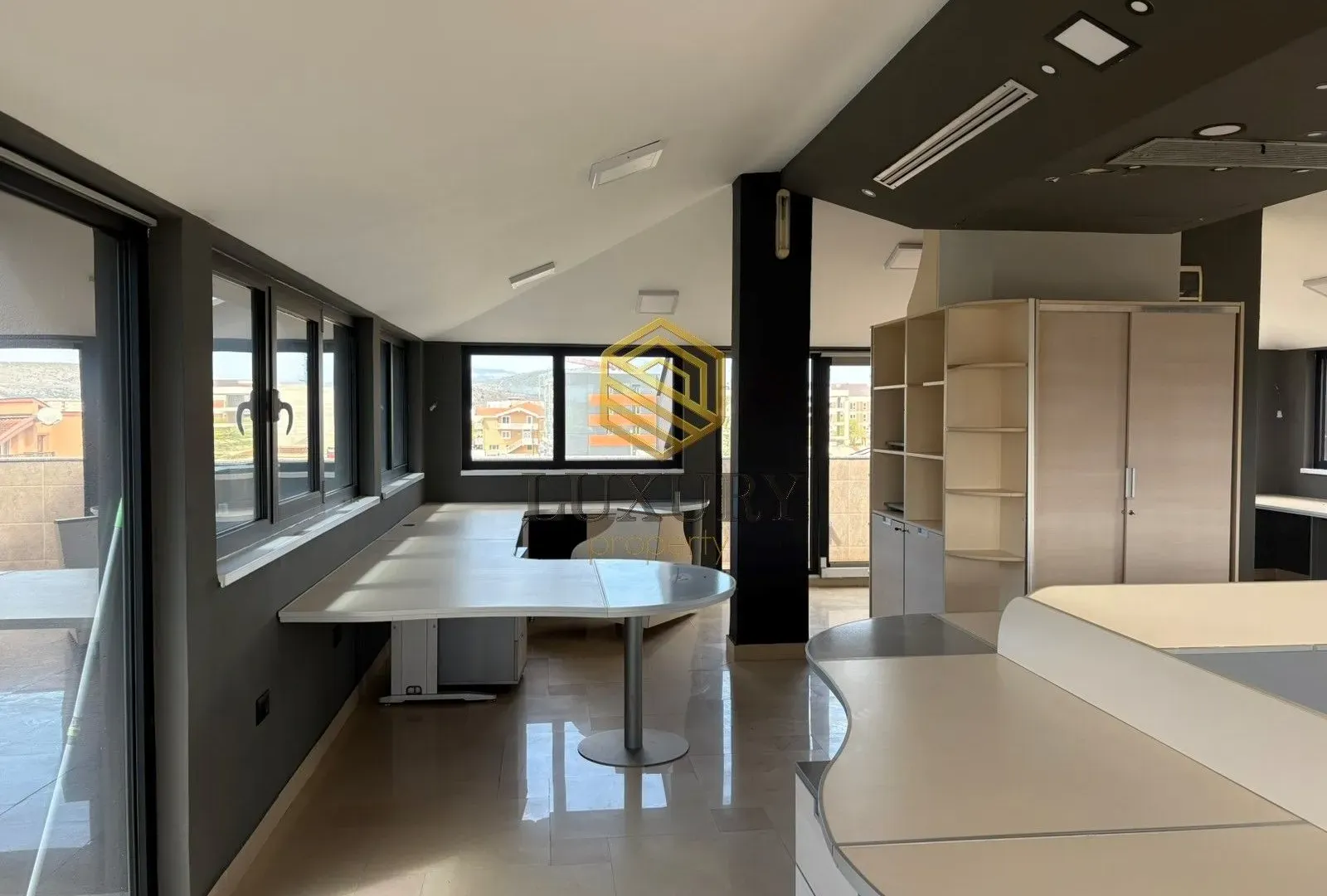 Rent, office space, 460m², Zabjelo, Podgorica