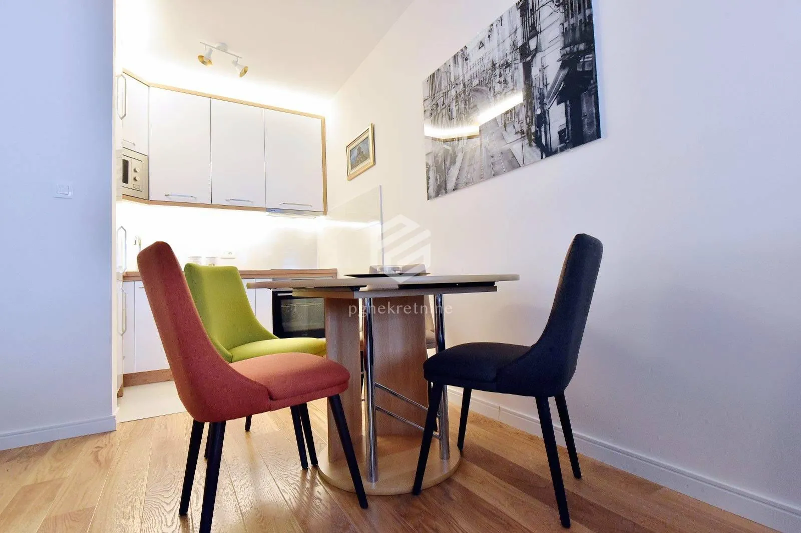 Rent, one bedroom apartment, 49m², Central Point, Podgorica