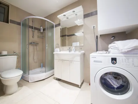 Prodaja, jednosoban stan, 47m², Pržno, Budva - image 15