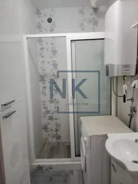Prodaja, jednosoban stan, 48m², Tuški Put, Podgorica - image 9
