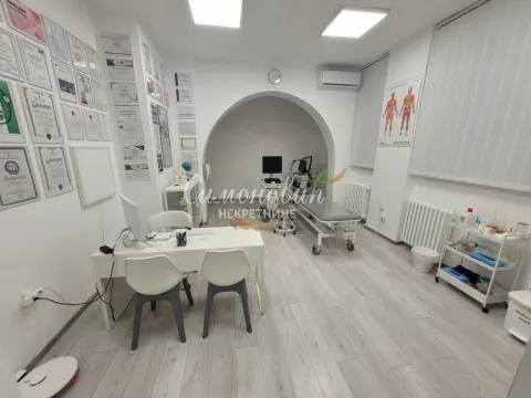 Izdavanje, poslovni prostor, 136m², Banovo Brdo, Beograd - image 15