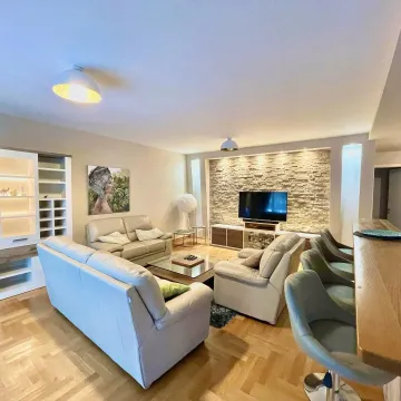 Rent, two bedroom apartment, 110m², Preko Morače, Podgorica - image 2