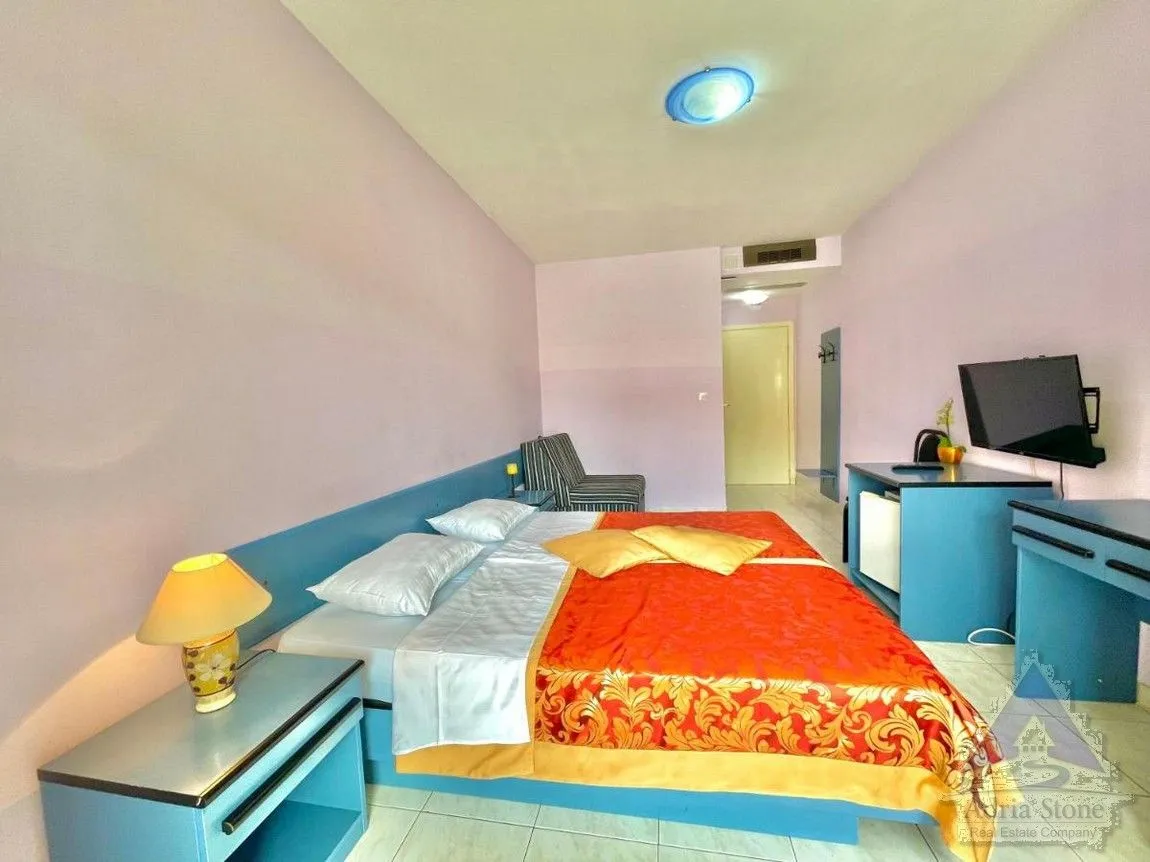 Prodaja, ugostiteljski objekat, 1300m², Budva, Crna Gora