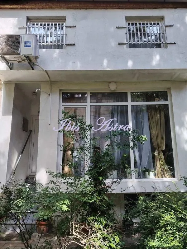 Izdavanje, dvosoban stan, 60m², Voždovac Sve Podlokacije, Beograd