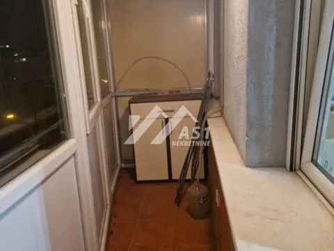 Izdavanje, stan, 25m², Sajam, Novi Sad Sve Podlokacije - image 8