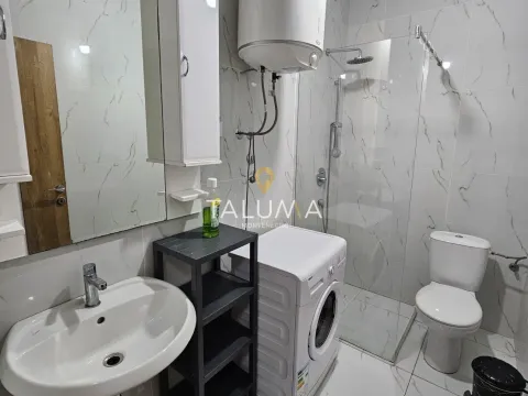 Prodaja, jednosoban stan, 29m², Stari Aerodrom, Podgorica - image 5