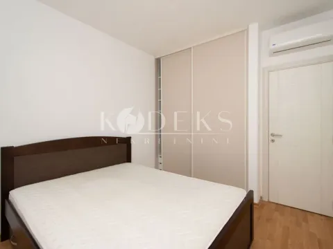 Rent, two bedroom apartment, 63m², Dalmatinska ulica, Podgorica - image 6