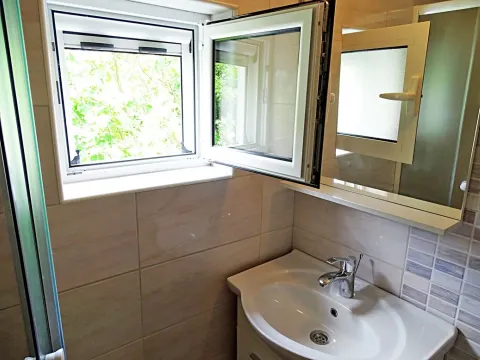 Sale, house, 79m², Orahovac, Kotor - image 16