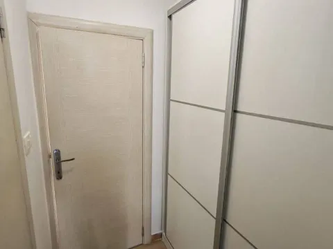 Rent, one bedroom apartment, 33m², Centar, Budva - image 3