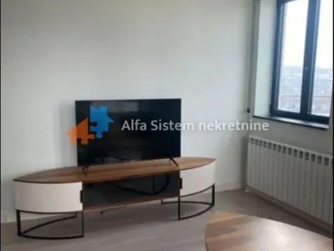 Izdavanje, trosoban stan, 73m², Savski Venac, Beograd - image 2