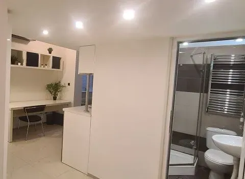 Sale, studio apartment, 28m², Zvezdara Sve Podlokacije, Beograd - image 2