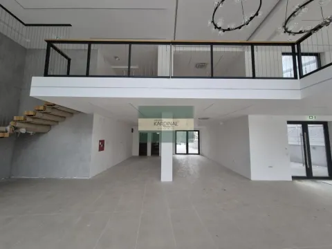 Rent, office space, 257m², Centar, Paraćin - image 22