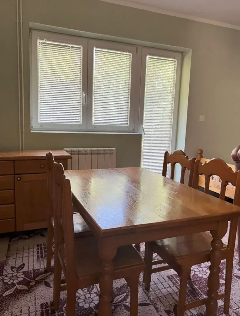 Izdavanje, dvosoban stan, 64m², Plužine, Crna Gora