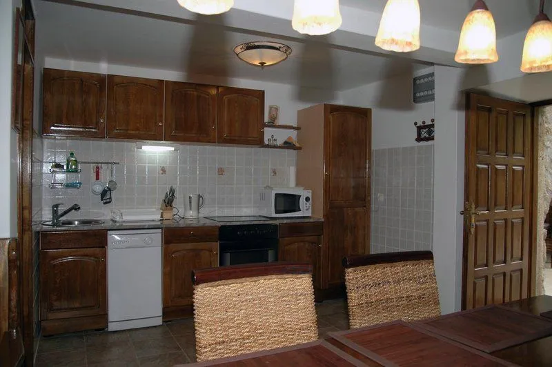 Sale, house, 100m², Rafailovići, Budva