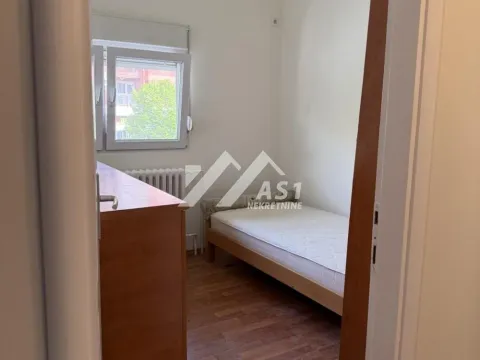 Izdavanje, dvosoban stan, 42m², Bulevar Oslobodjenja, Novi Sad Sve Podlokacije - image 5
